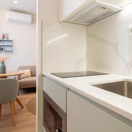 Apartment Caldeireiros By Lovelystay