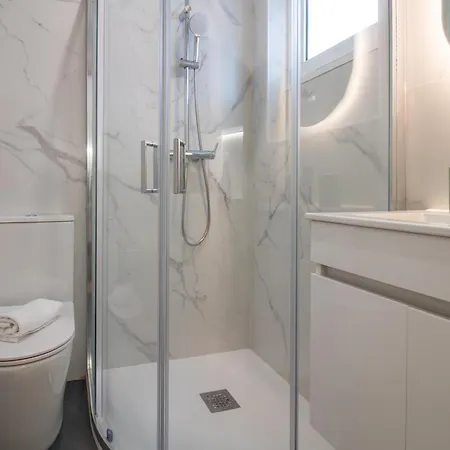 Caldeireiros By Lovelystay Apartment