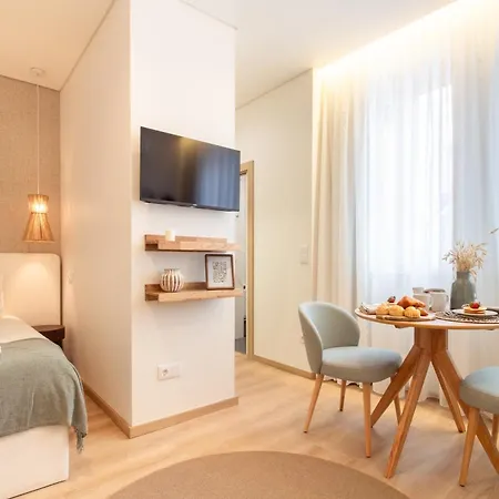 Caldeireiros By Lovelystay Oporto